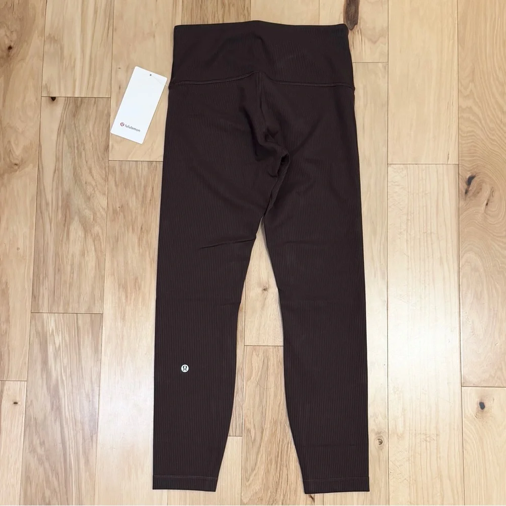 NWT Lululemon Women’s Wunder Train High-Rise Ribbed Tight 25"